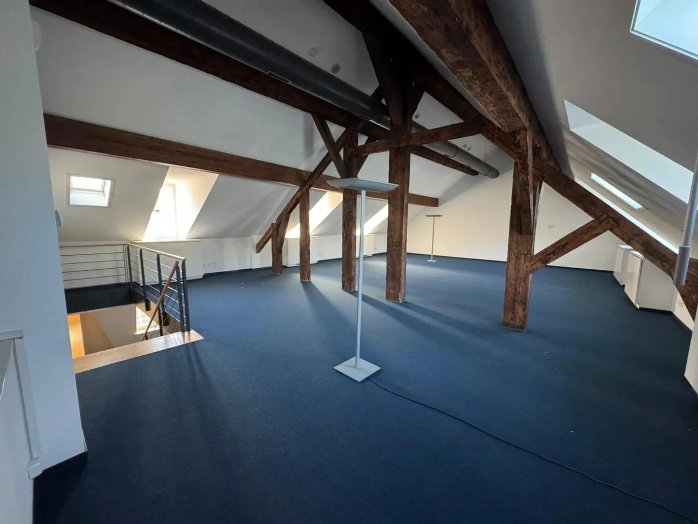 Büroflächen an der Rue du Rhône - Photo 3 sur 7