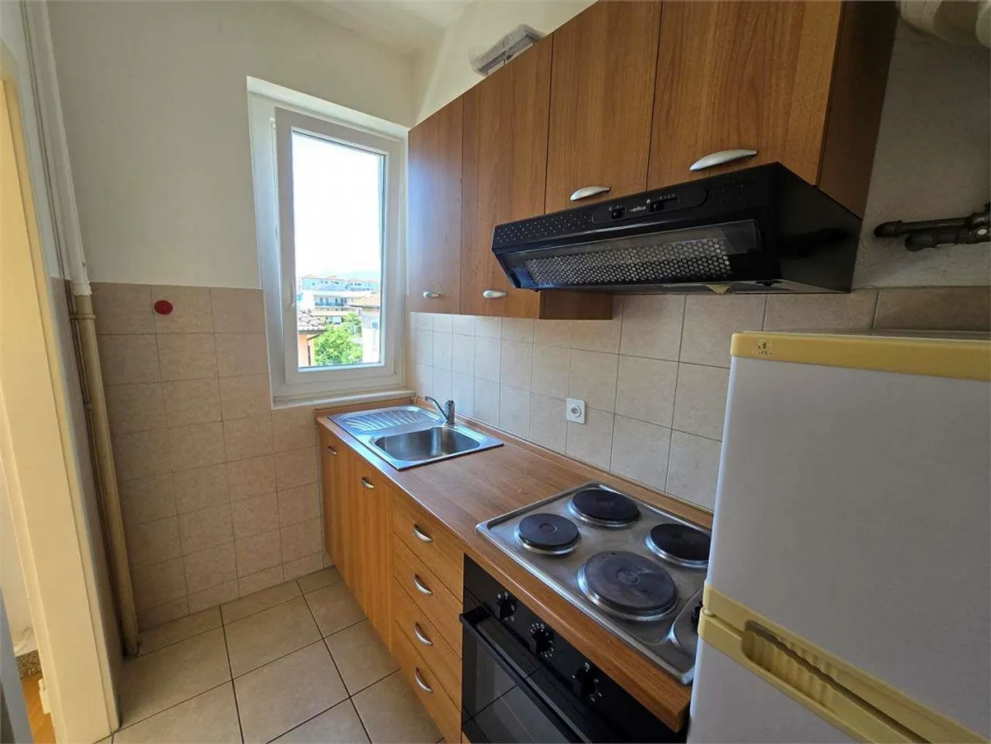 À louer : appartement rénové de 3 pièces à Chiasso - Photo 6 sur 10