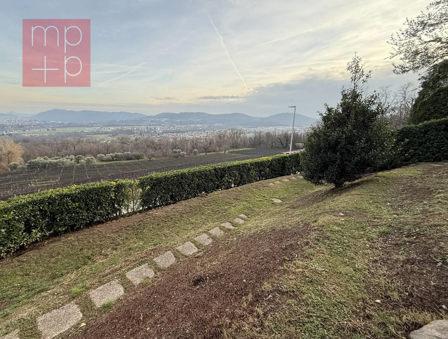 Villa - Besazio - Foto 5 di 8