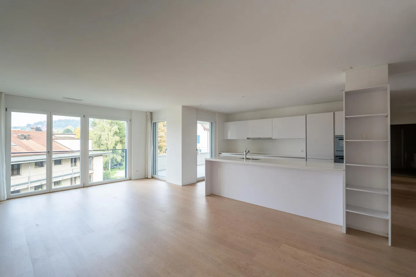 Ampio appartamento di 3,5 locali in una posizione ricercata - Foto 1 di 12