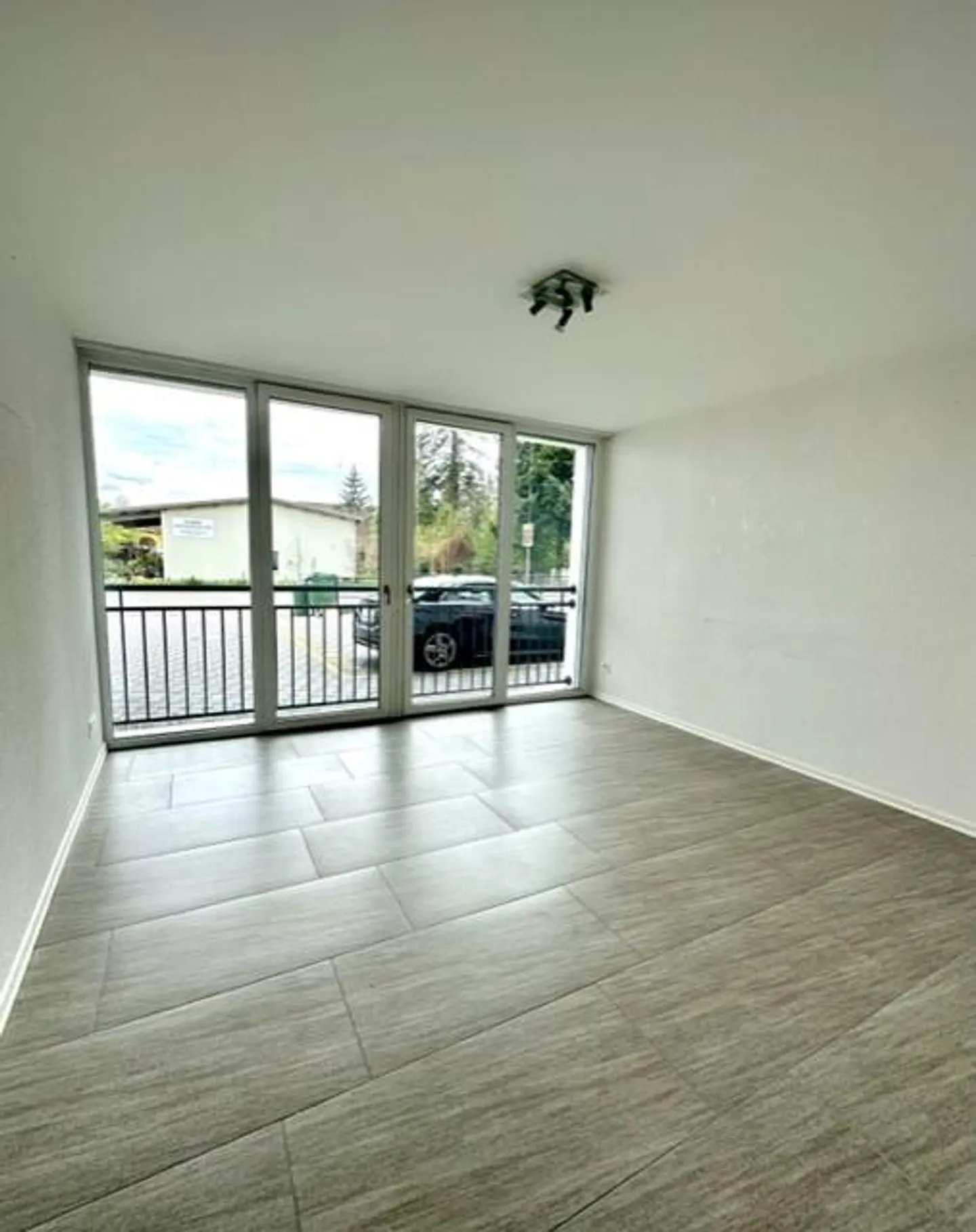 Modernes Apartment mit Balkon - Foto 5 von 7