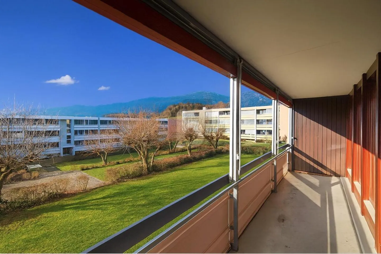 EMPLACEMENT CENTRAL ET FAMILIAL - Photo 1 sur 6