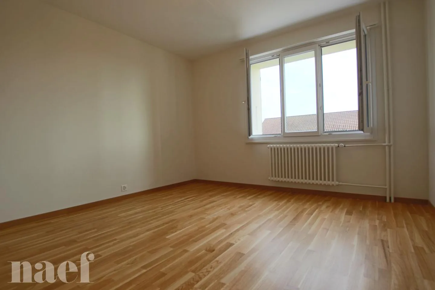 Bel appartement de 3 pièces, près des magasins. - Photo 5 sur 8