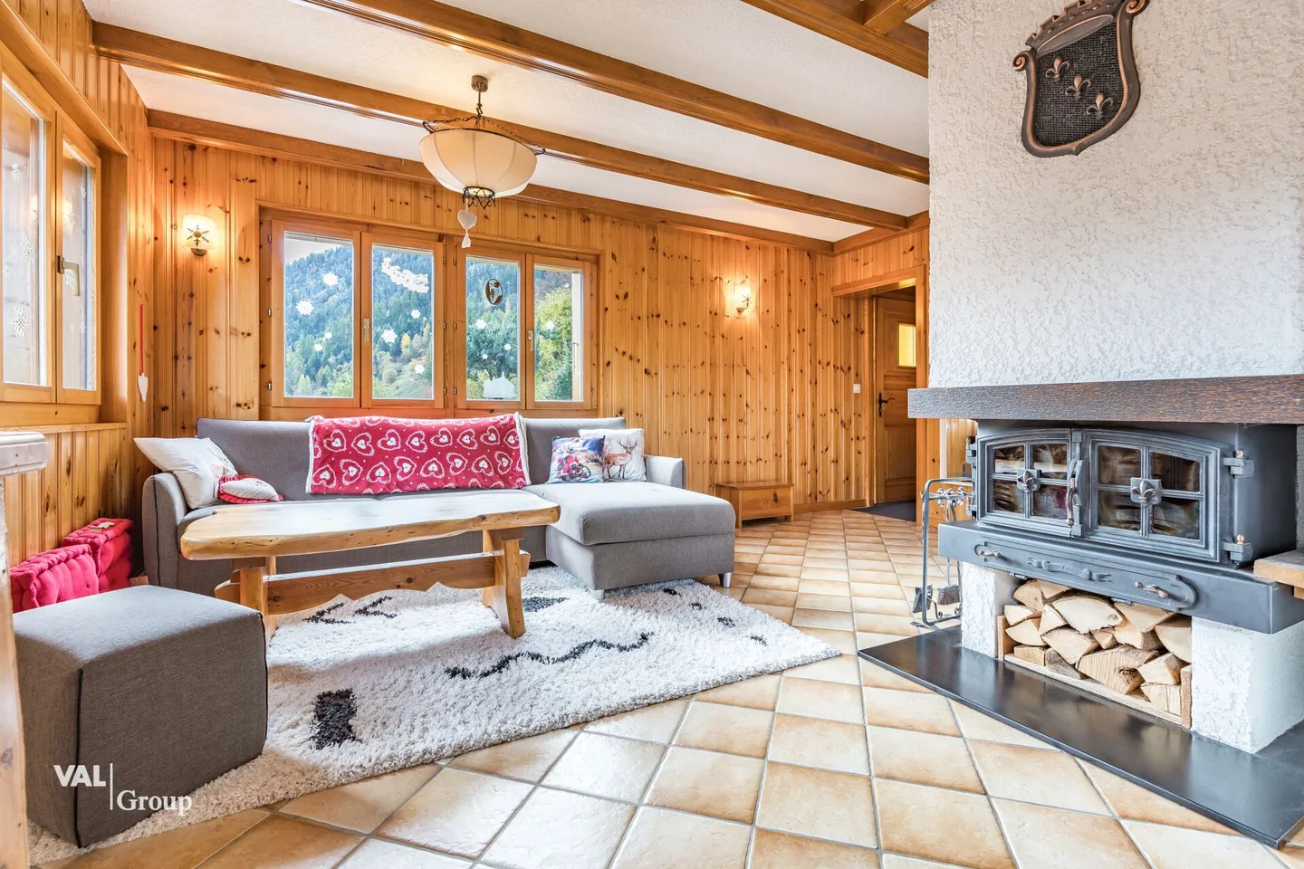 Charming chalet in the Val d'Hérens - Photo 5 of 21