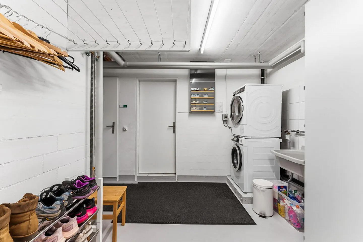 5.5 CHAMBRES REFH MAISON D'ANGLE EN DROIT DE CONSTRUCTION AVEC APPARTEMENT D'INVITÉ À TRÈS SCH - Photo 23 sur 25