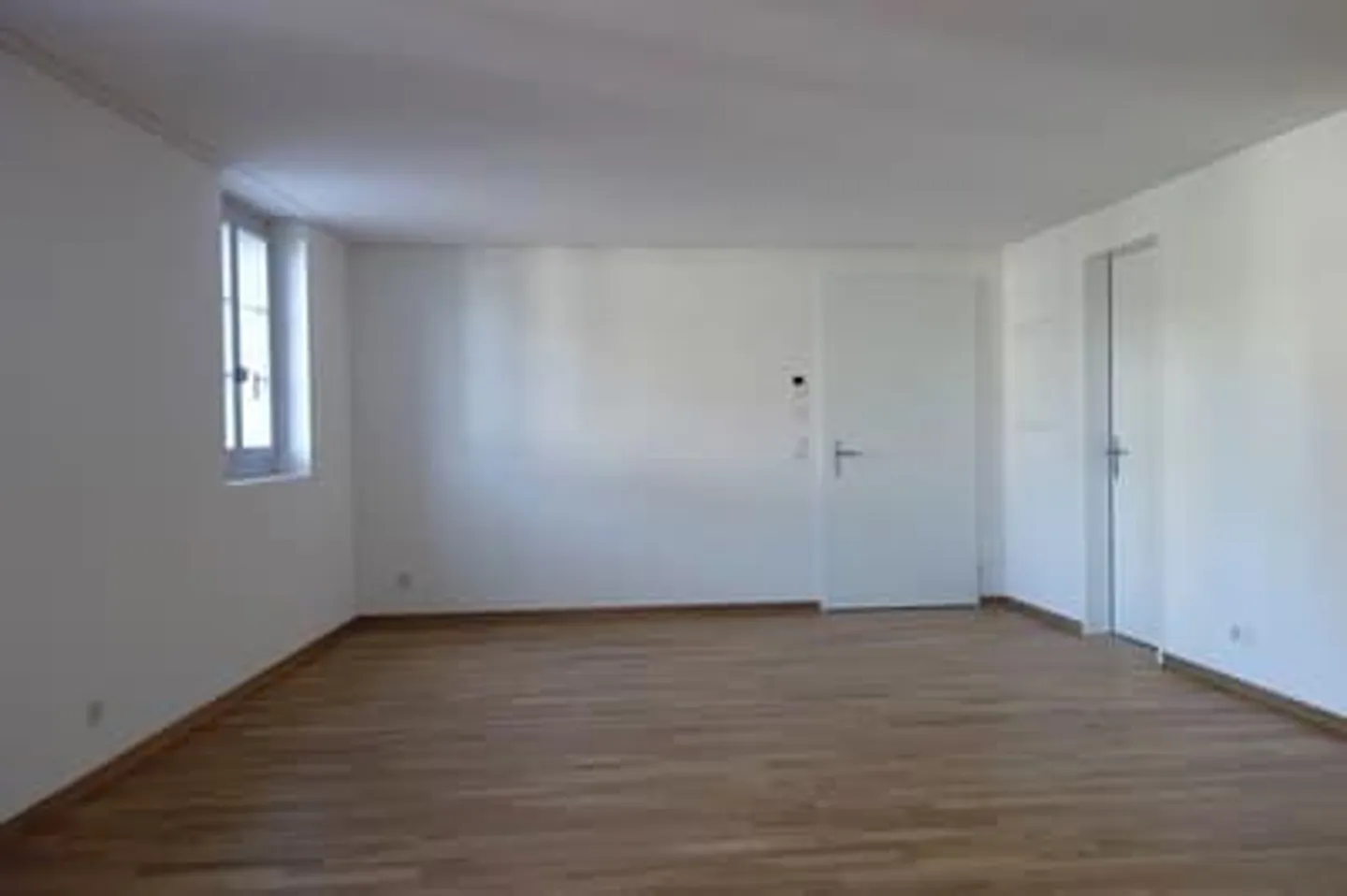 Appartamento moderno con 2 camere nel centro di Meilen - Foto 4 di 5