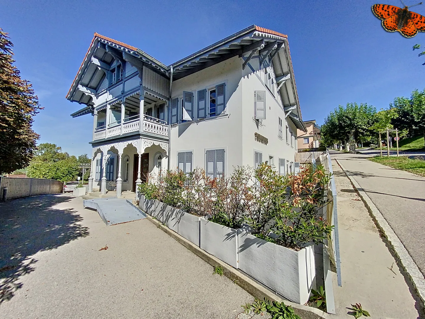 Luminoso appartamento di 2½ stanze con charme e terrazza di 59m²! - Foto 7 di 8