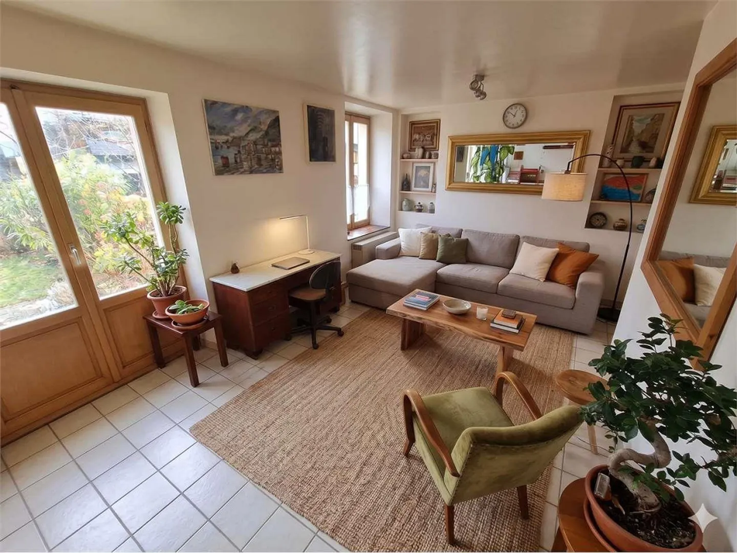 Historic and Sunny Charm: Your Oasis of Peace in Coldrerio - Photo 5 of 13