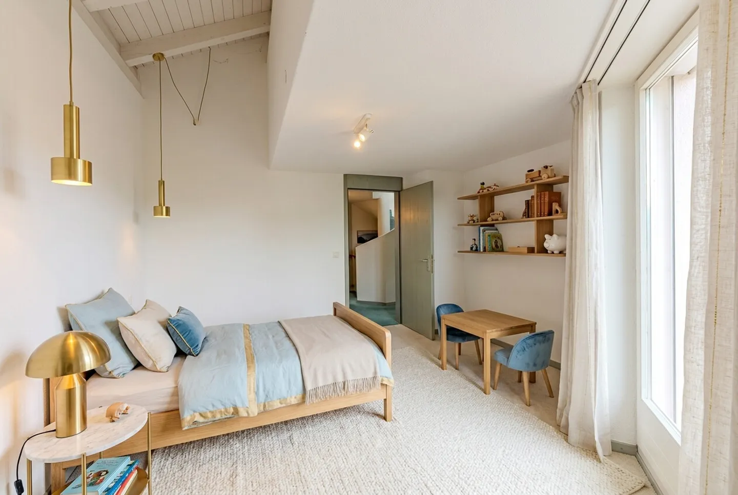 Spacious Family Home to Fall in Love With in a Central Location - Photo 15 of 19