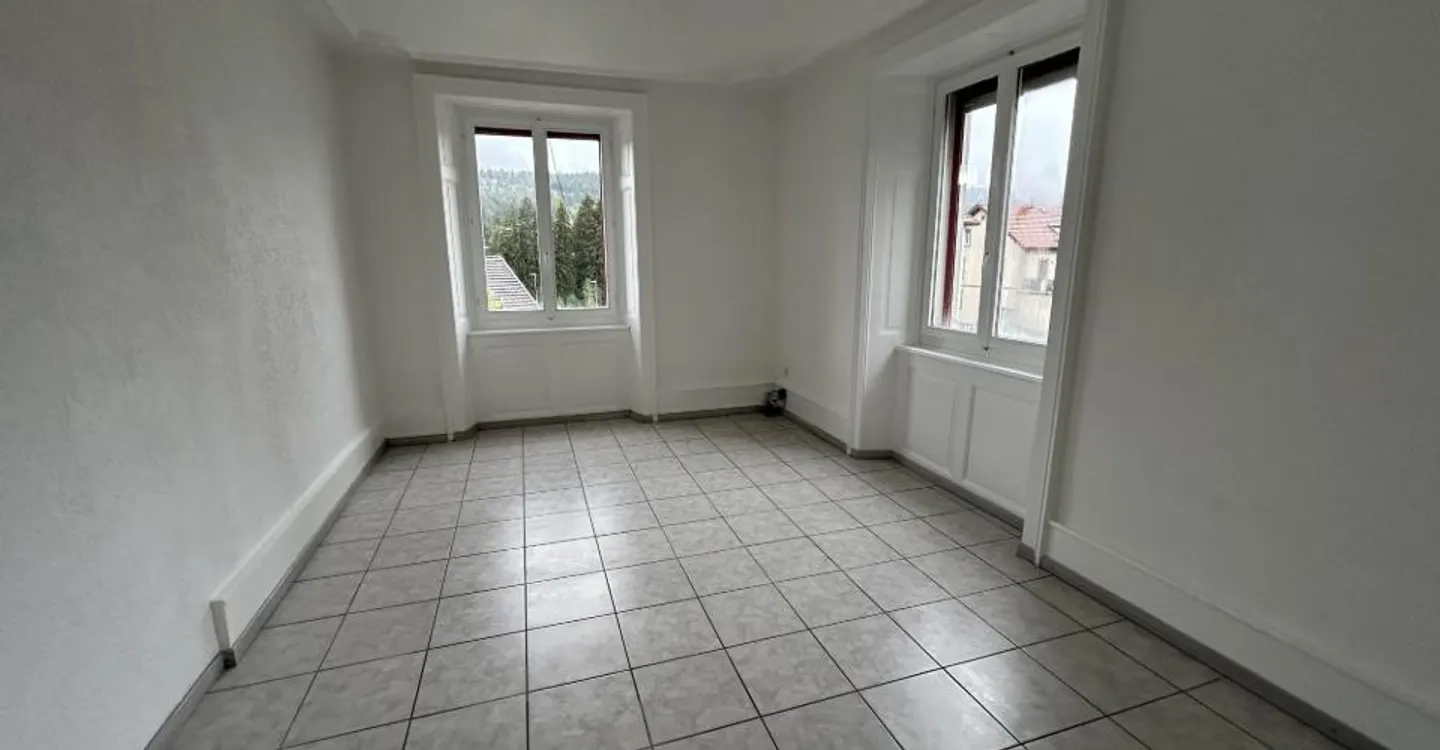 Charming Apartment in Tramelan - Photo 2 of 8