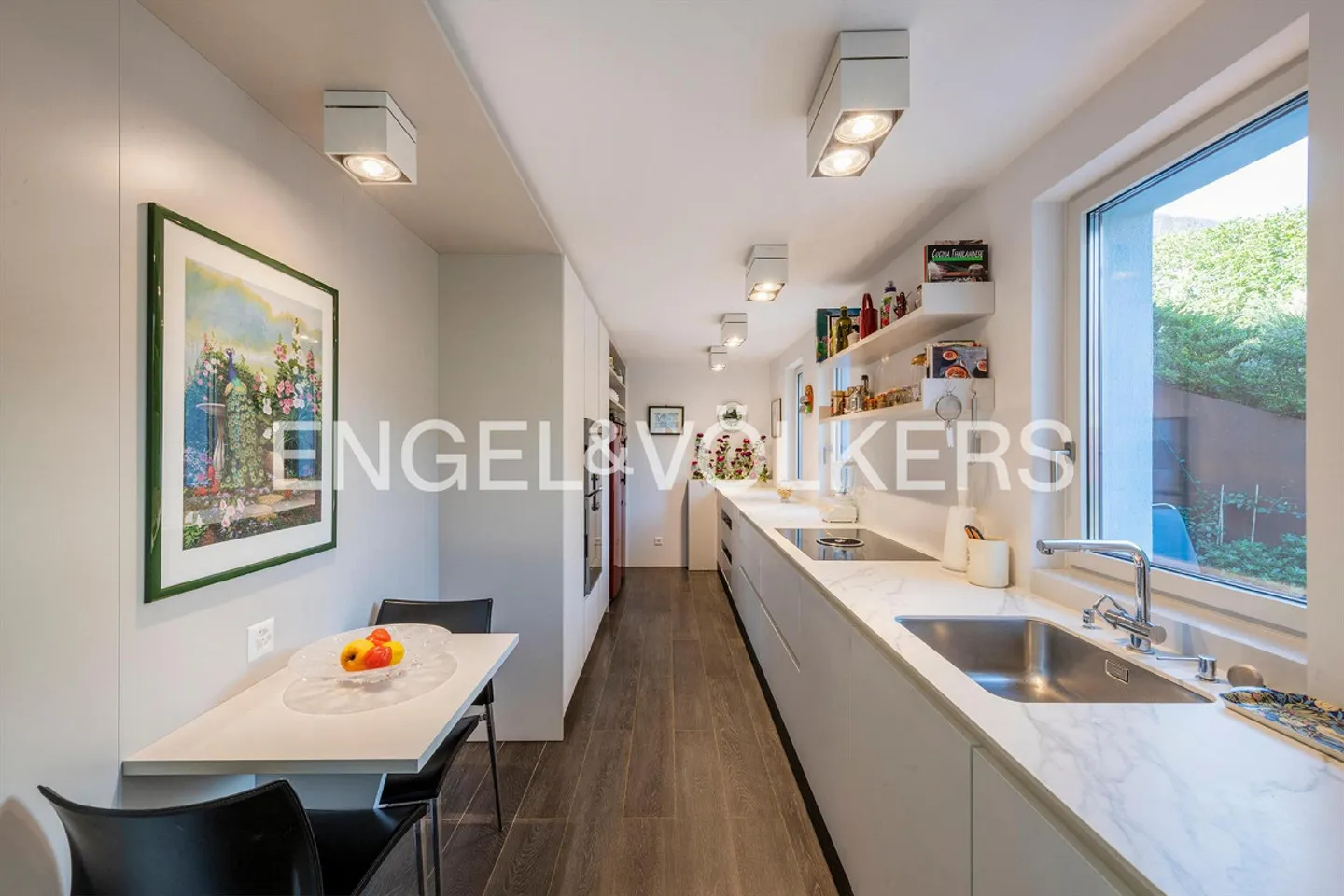 Modernes Minergie-Haus mit Seeblick - Foto 6 von 13