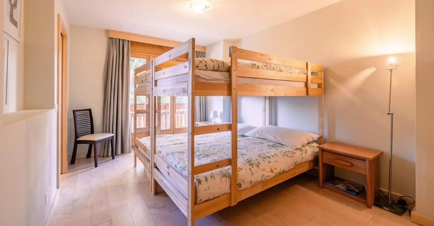 Prestigious 4.5-room apartment - Tsarbouye - Crans-Montana - Photo 2 of 13