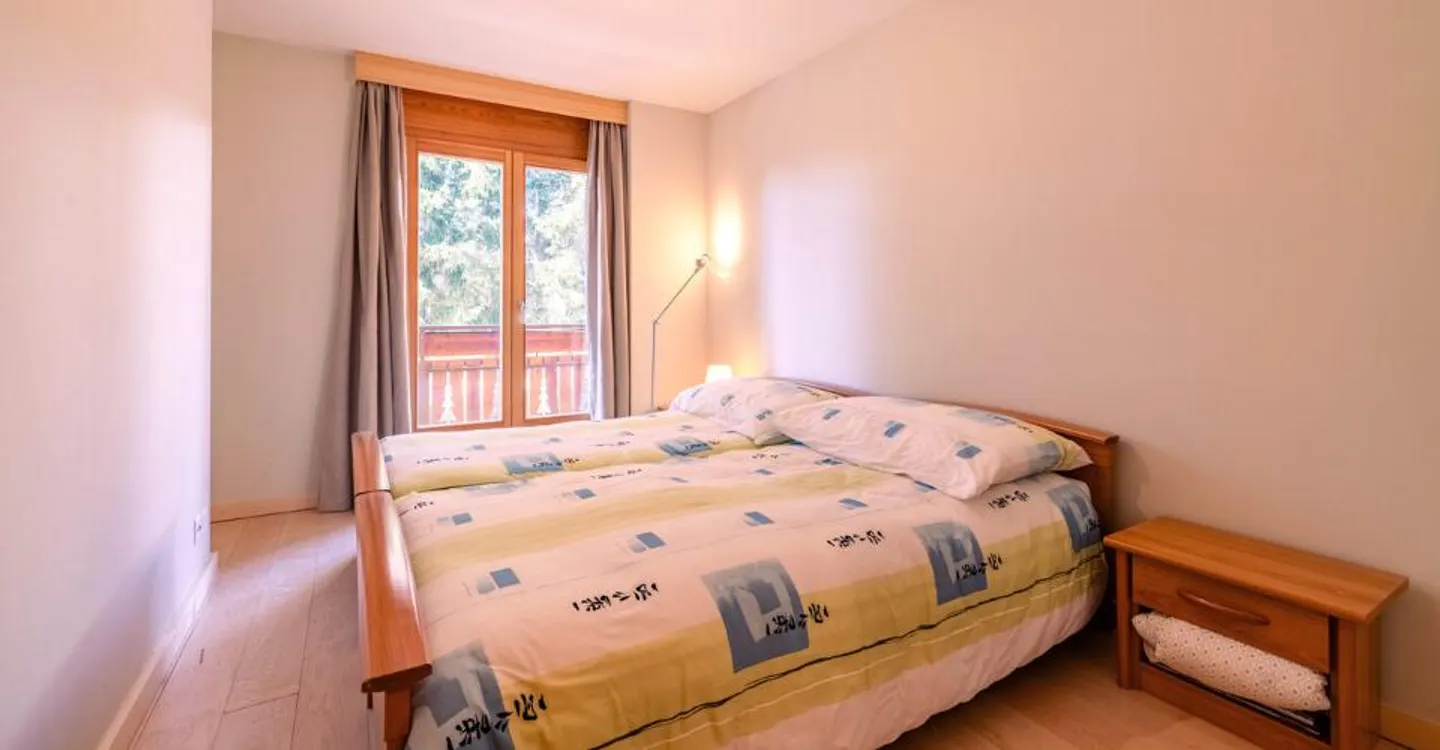 Prestigious 4.5-room apartment - Tsarbouye - Crans-Montana - Photo 4 of 13