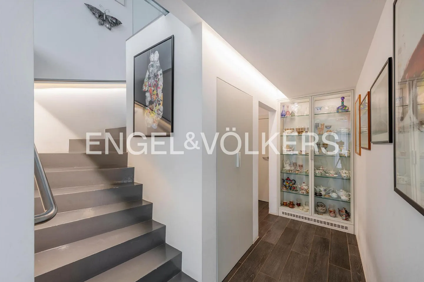 Modernes Minergie-Haus mit Seeblick - Foto 7 von 13