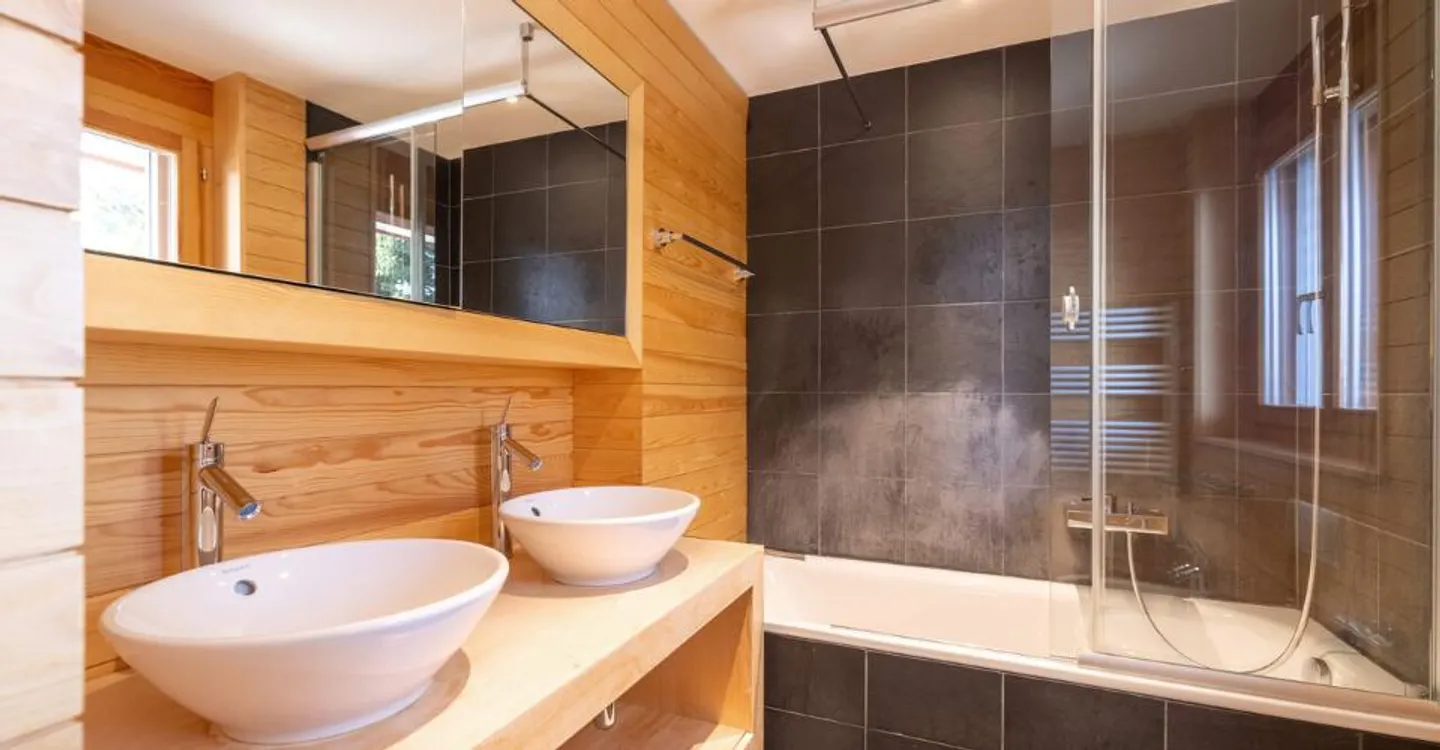Prestigious 4.5-room apartment - Tsarbouye - Crans-Montana - Photo 9 of 13