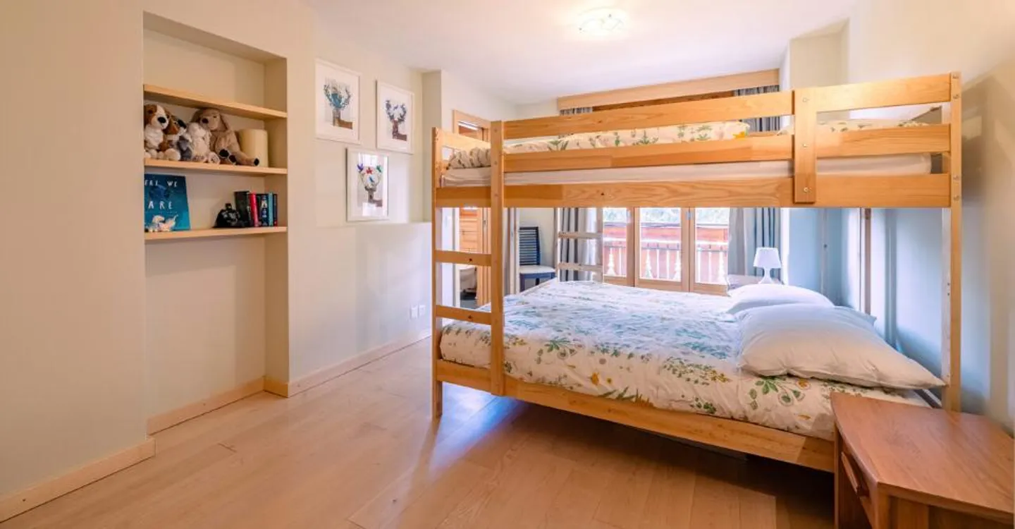 Prestigious 4.5-room apartment - Tsarbouye - Crans-Montana - Photo 12 of 13