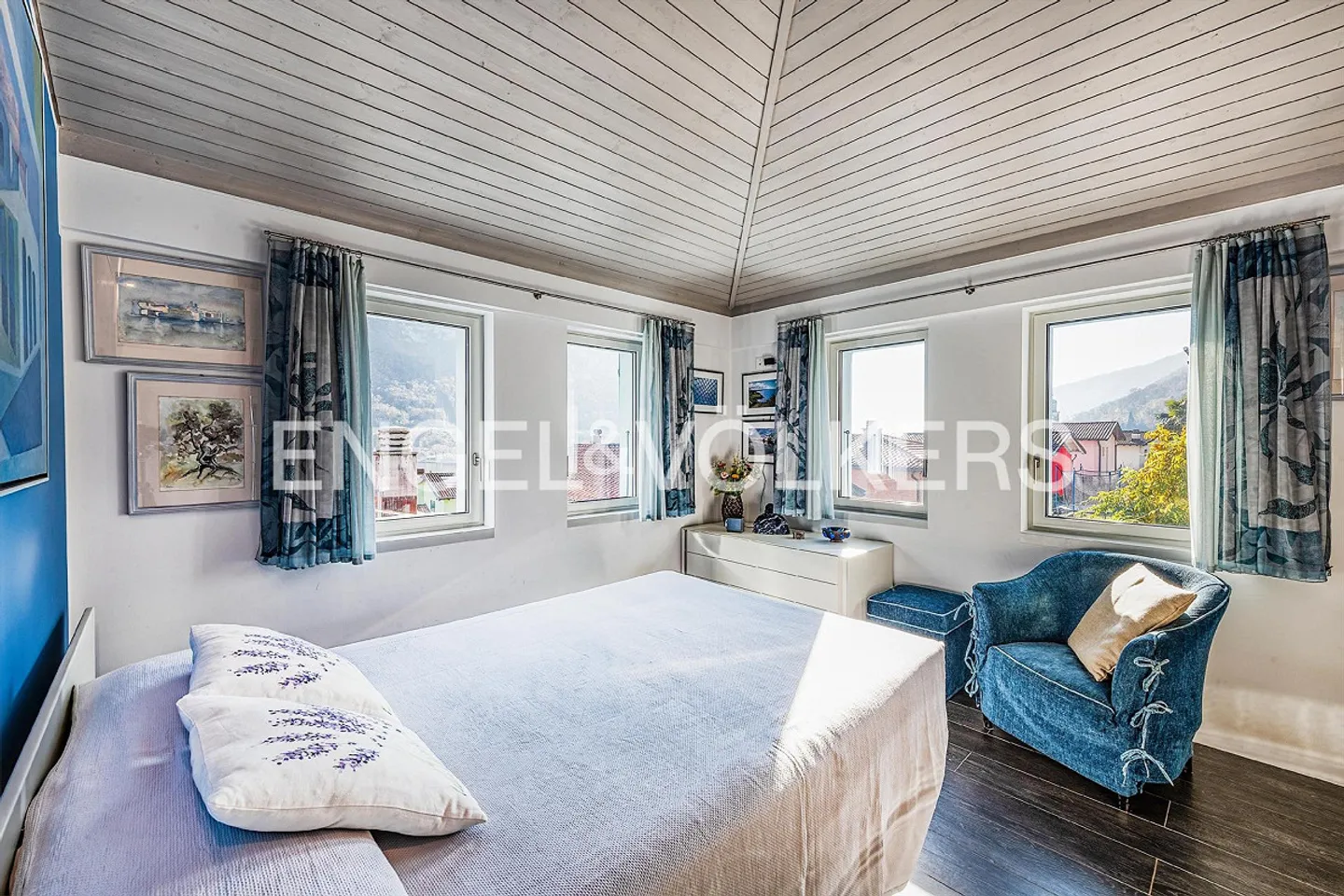 Modernes Minergie-Haus mit Seeblick - Foto 11 von 13