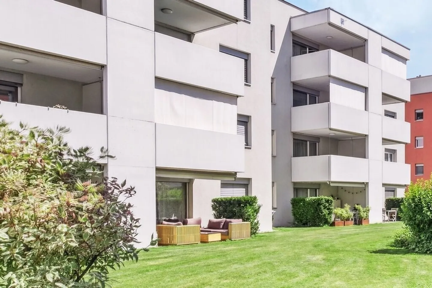 Bright 3.5-Room Apartment in Visp - Photo 9 of 10