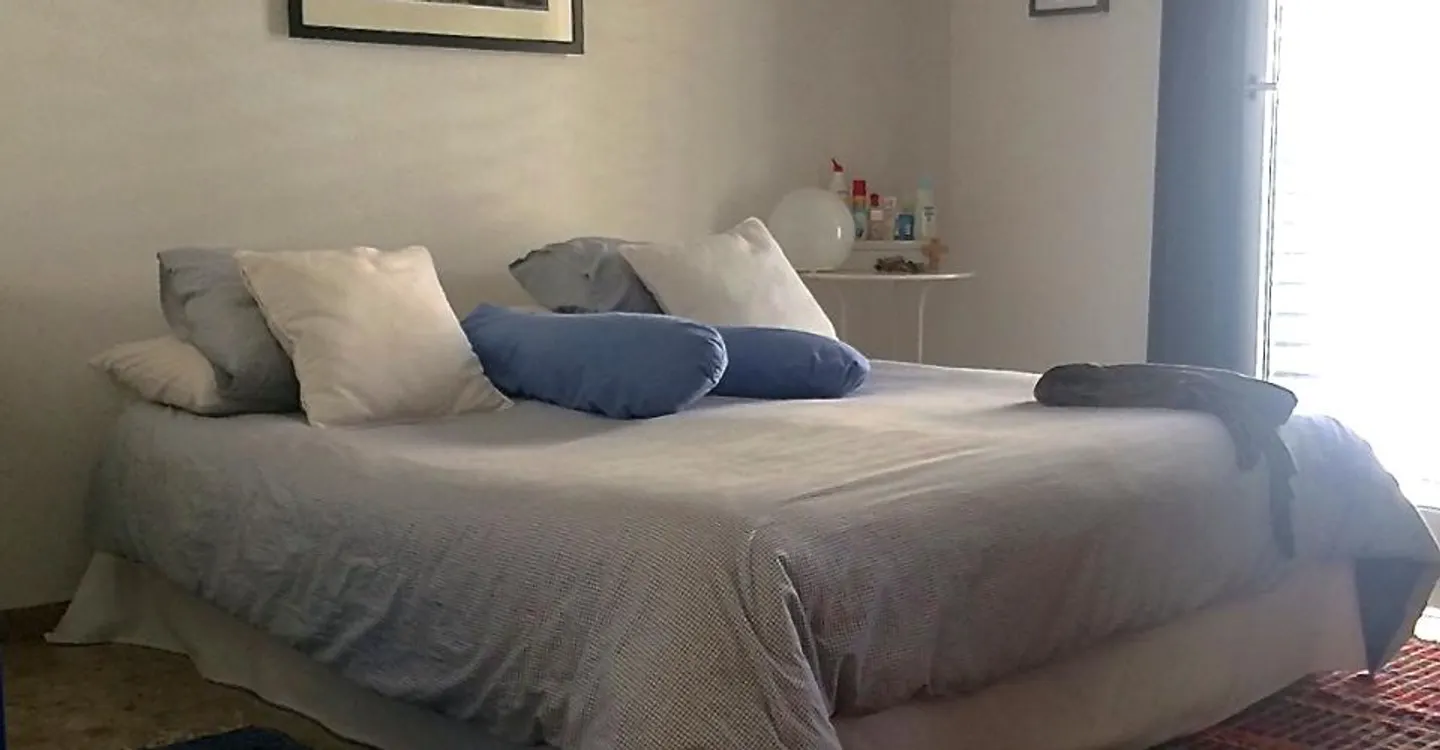 Wunderschöne 3,5-Zimmer-Wohnung im Zentrum von Fribourg - Foto 1 von 7
