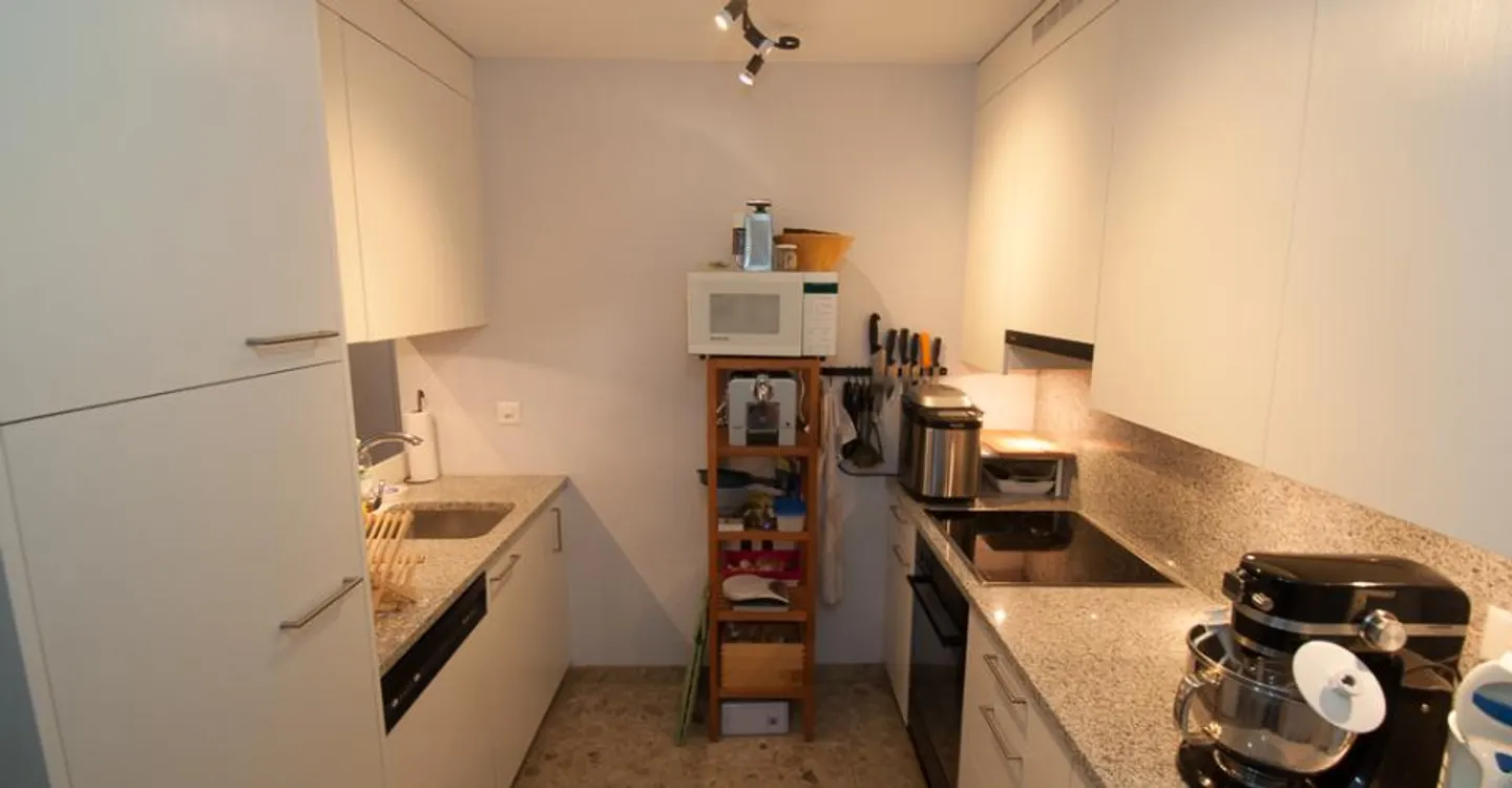 Wunderschöne 3,5-Zimmer-Wohnung im Zentrum von Fribourg - Foto 6 von 7