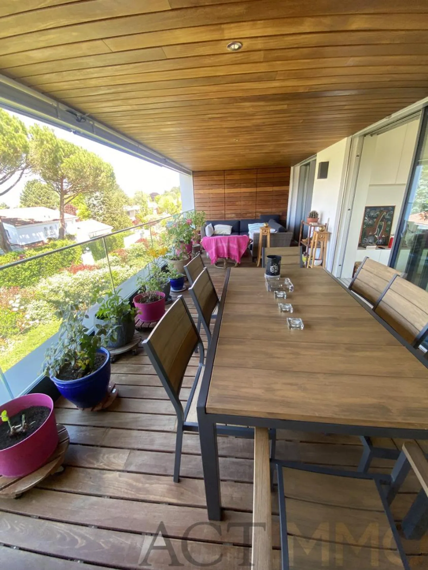 Casa di Lusso con Vista Lago - Foto 3 di 9