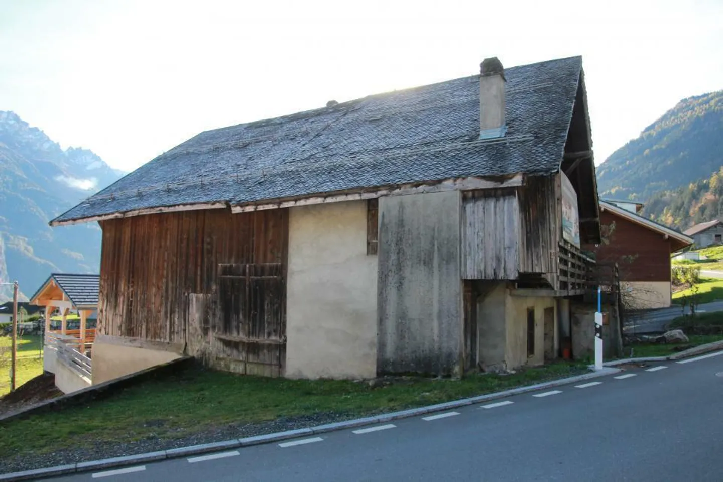 Vérossaz Chalet-Scheune zur Umwandlung in 2 geräumige Wohnungen - Foto 5 von 13