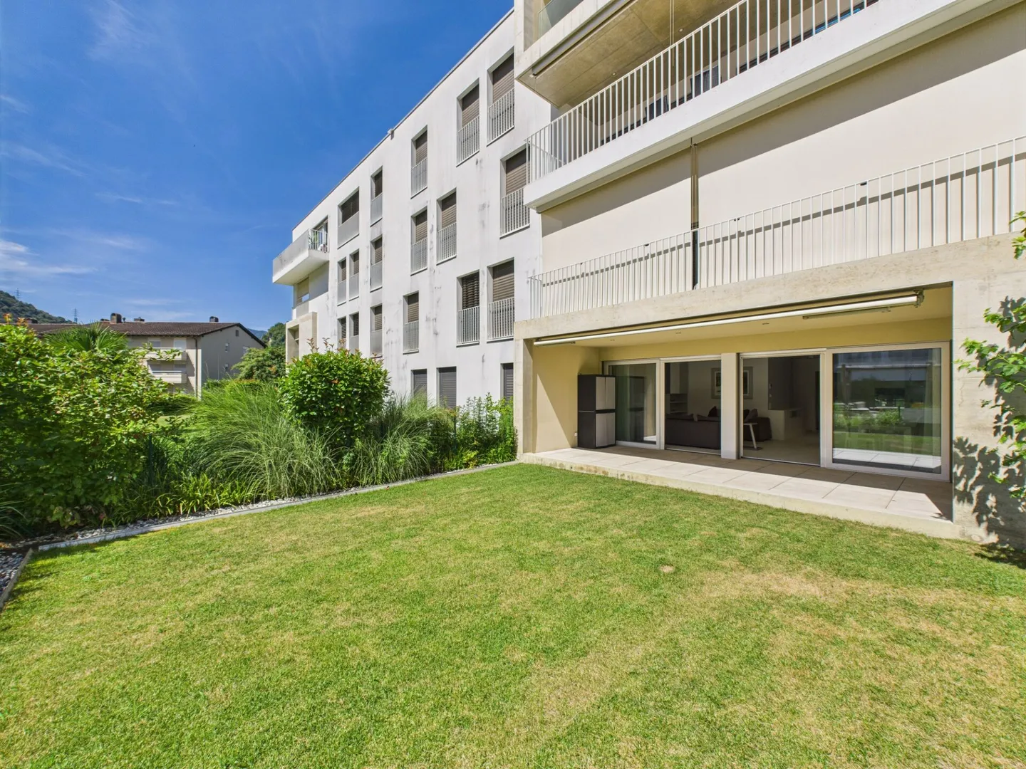 Appartamento moderno di 3,5 locali con giardino privato in complesso residenziale - Foto 15 di 27