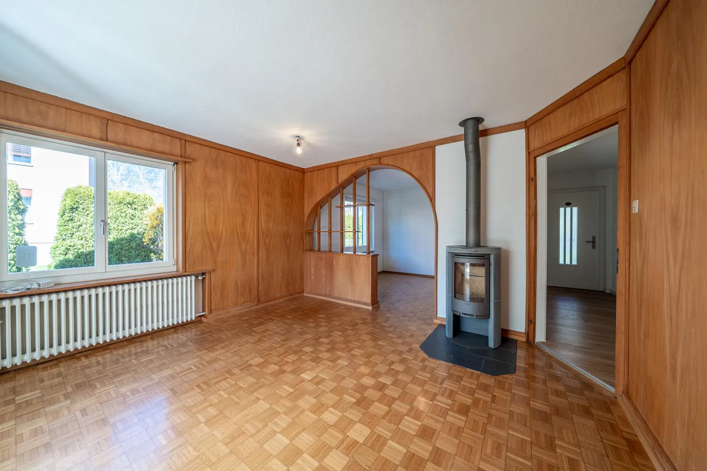 Incantevole casa unifamiliare con ampio spazio esterno e vista libera - Foto 6 di 13