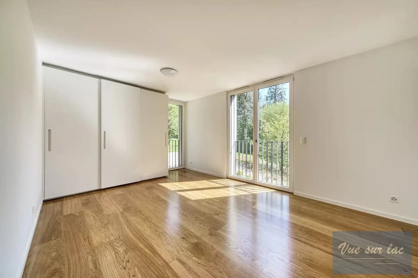 Magnifique appartement  à deux pas de Champittet et du lac! - Photo 6 sur 12
