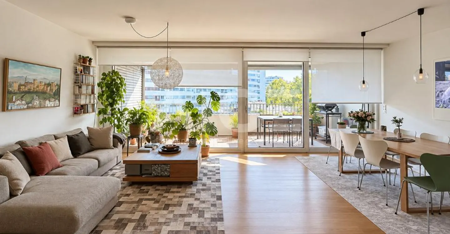 Elegant 5-room apartment in a prestigious residence - Photo 1 of 10