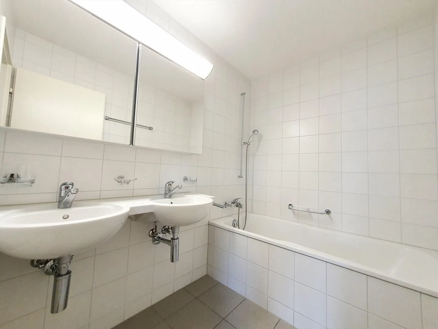 3.5 Room Apartment in Lucerne - Photo 5 of 7