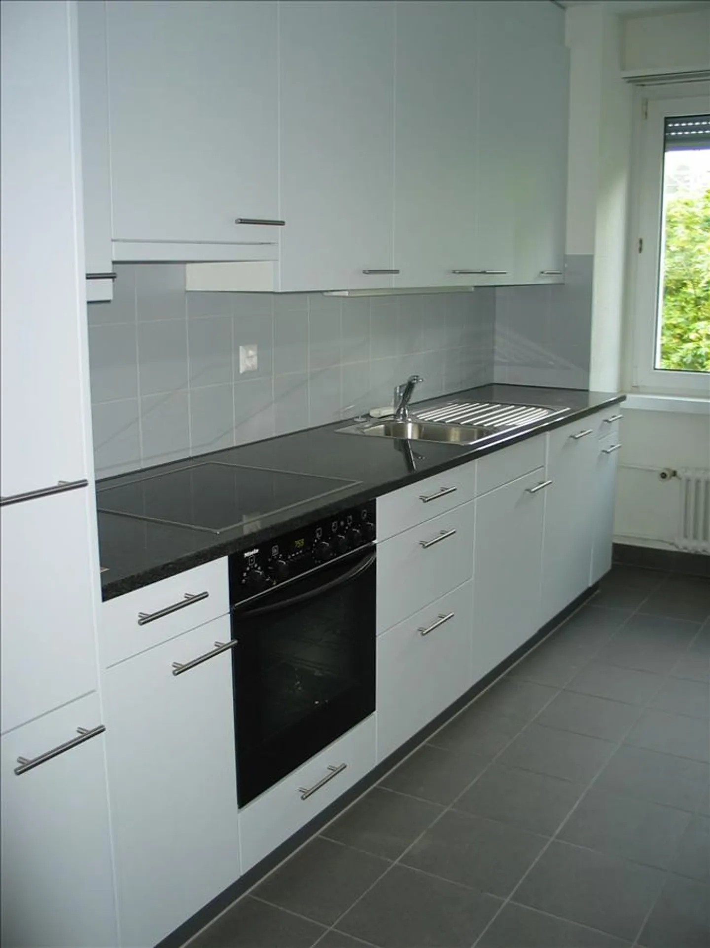 Appartement à louer - Photo 3 sur 5