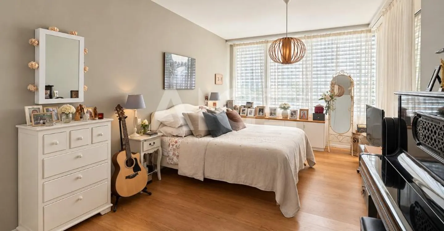 Elegant 5-room apartment in a prestigious residence - Photo 5 of 10