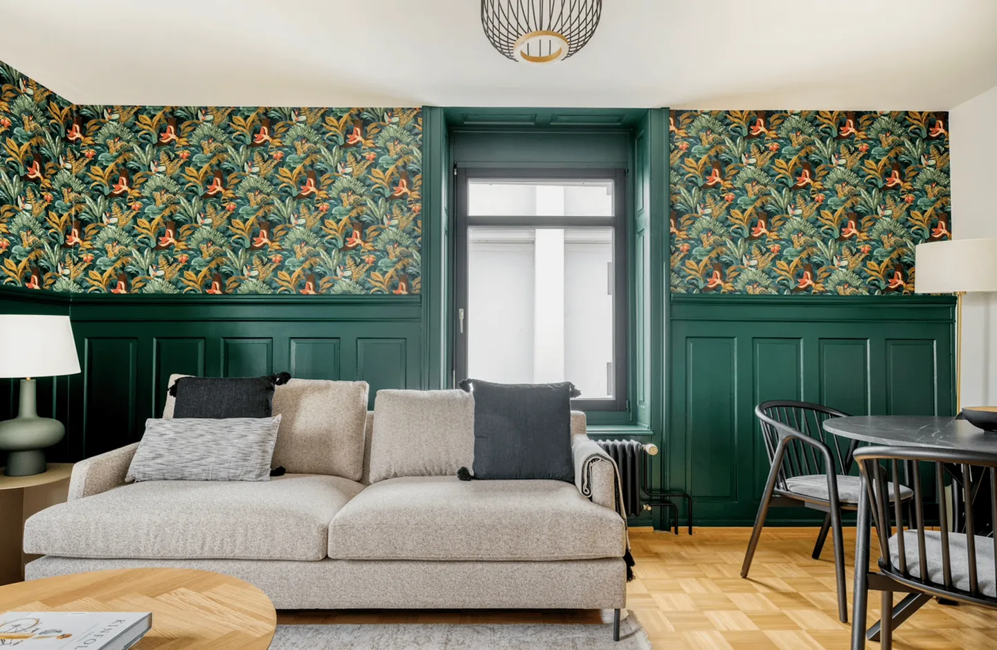 Sonderaktion! Charmantes 2.5-Zimmer-Duplex-Apartment in Zürichs lebhaftem Stadtteil 4 - Foto 2 von 14