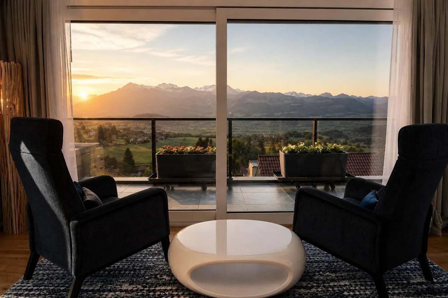 Appartamento in terrazza di 5,5 stanze con vista sulle montagne e sul lago - Foto 1 di 13