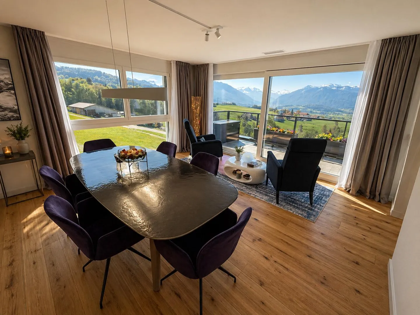 Appartamento in terrazza di 5,5 stanze con vista sulle montagne e sul lago - Foto 2 di 13