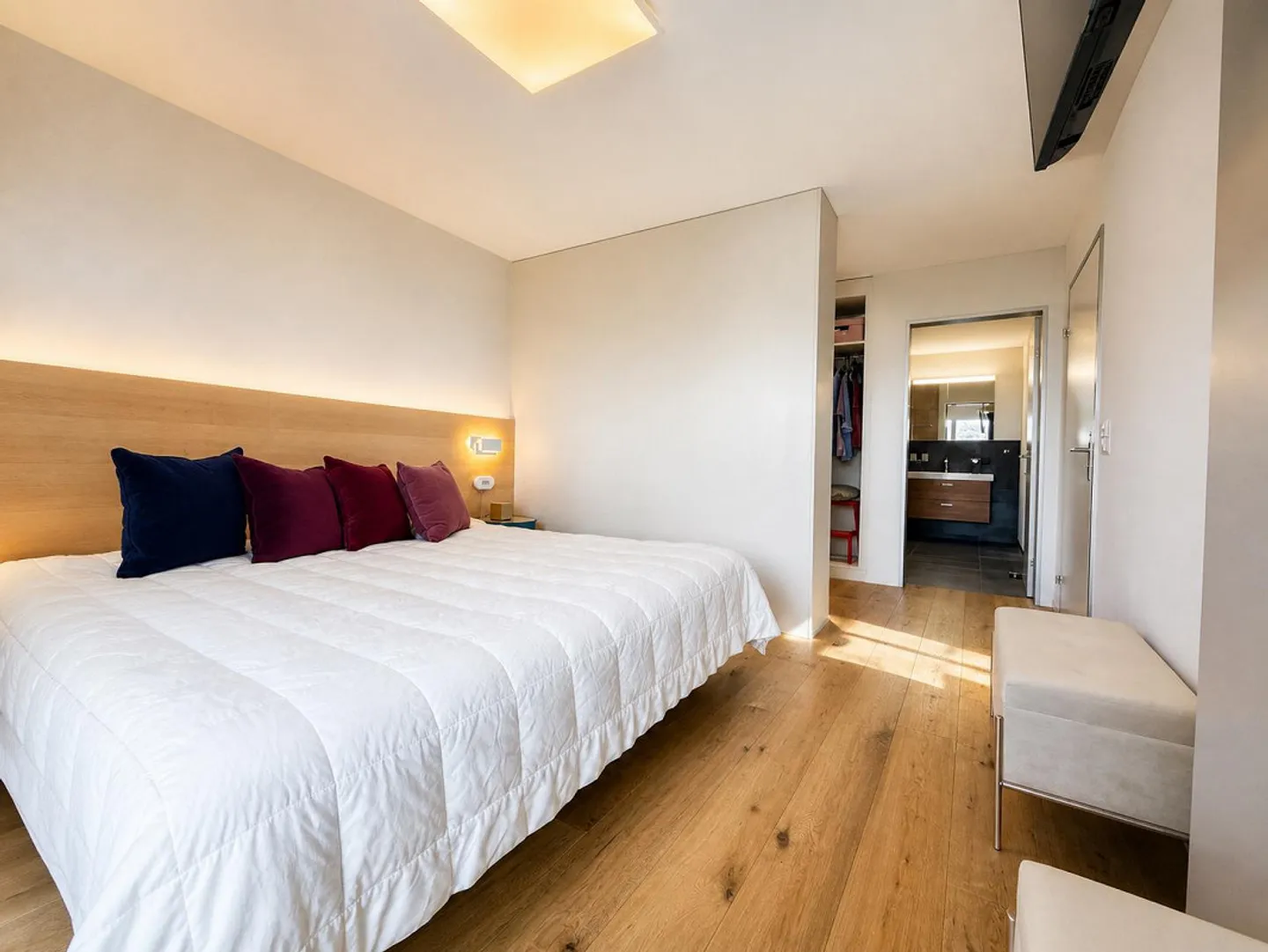 Appartamento in terrazza di 5,5 stanze con vista sulle montagne e sul lago - Foto 5 di 13