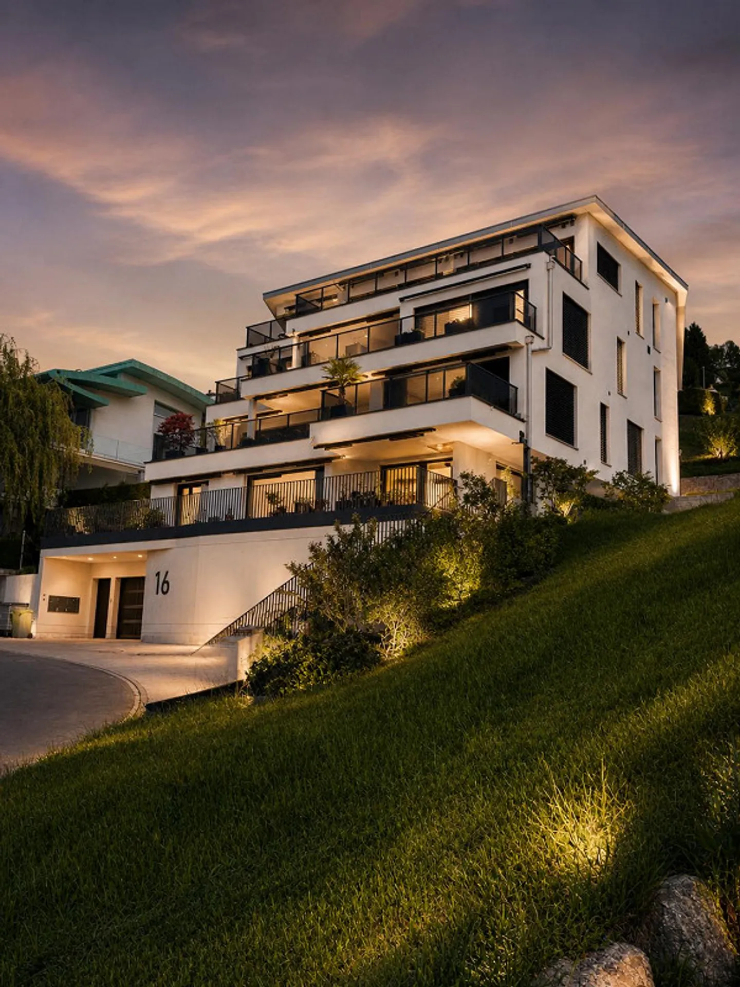 Appartamento in terrazza di 5,5 stanze con vista sulle montagne e sul lago - Foto 11 di 13