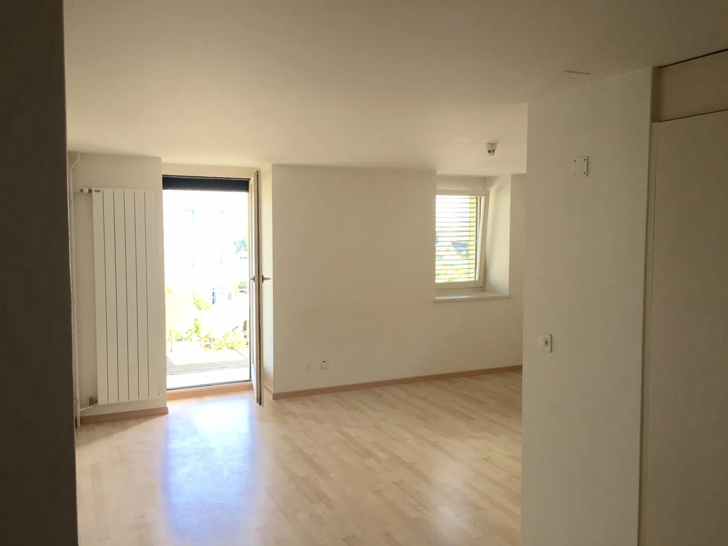 Bellissimo appartamento luminoso nel cuore di Siviriez - Foto 2 di 3