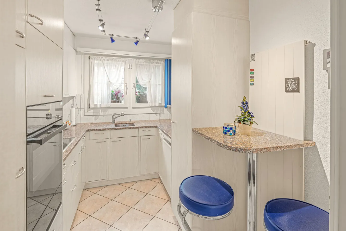 Casa a schiera spaziosa - tanto spazio per la famiglia, il tempo libero e le idee - Foto 4 di 9