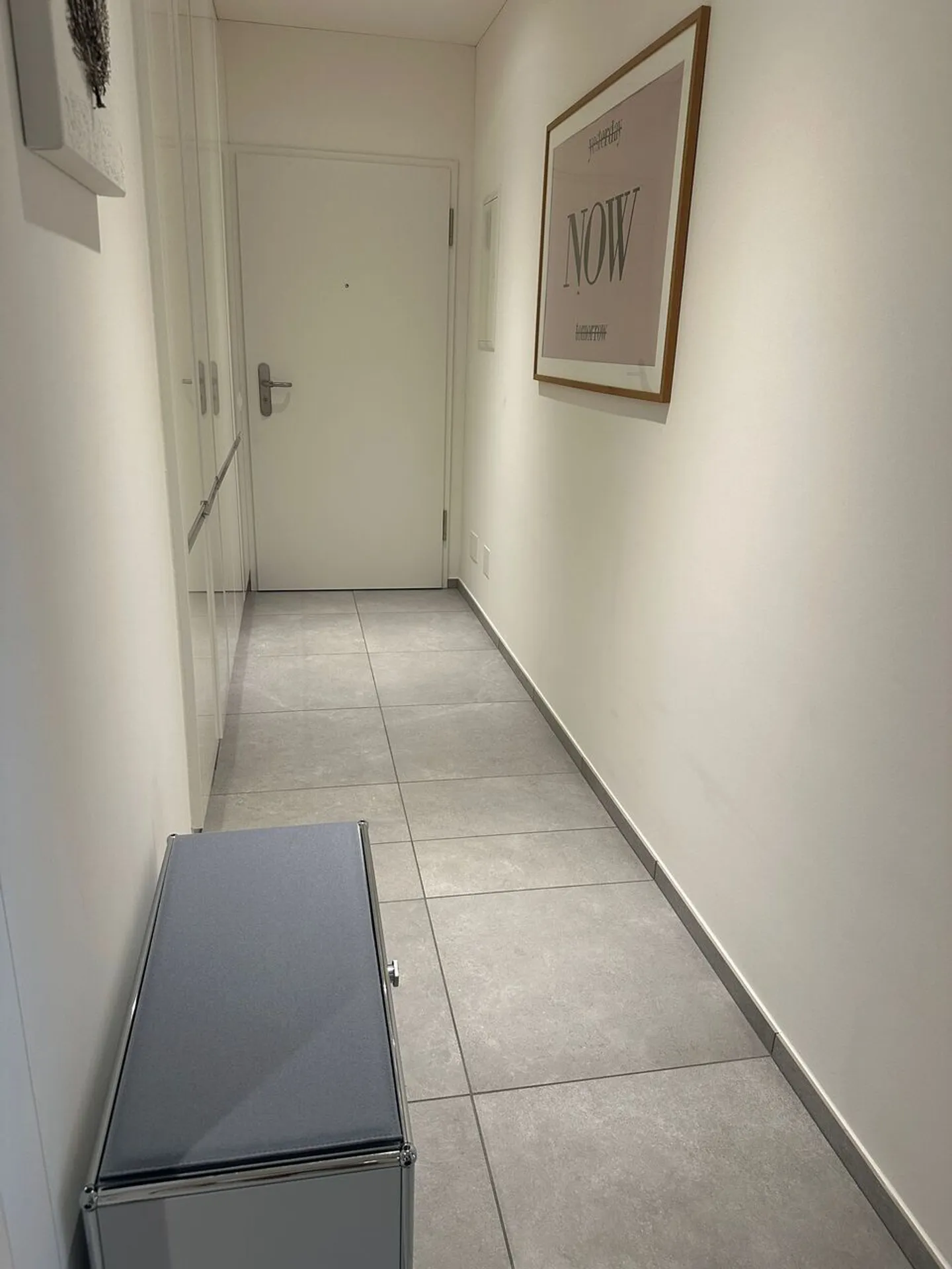 Modernes 4,5-Zimmer-Apartment im 1. Stock mit Terrasse - Foto 7 von 9