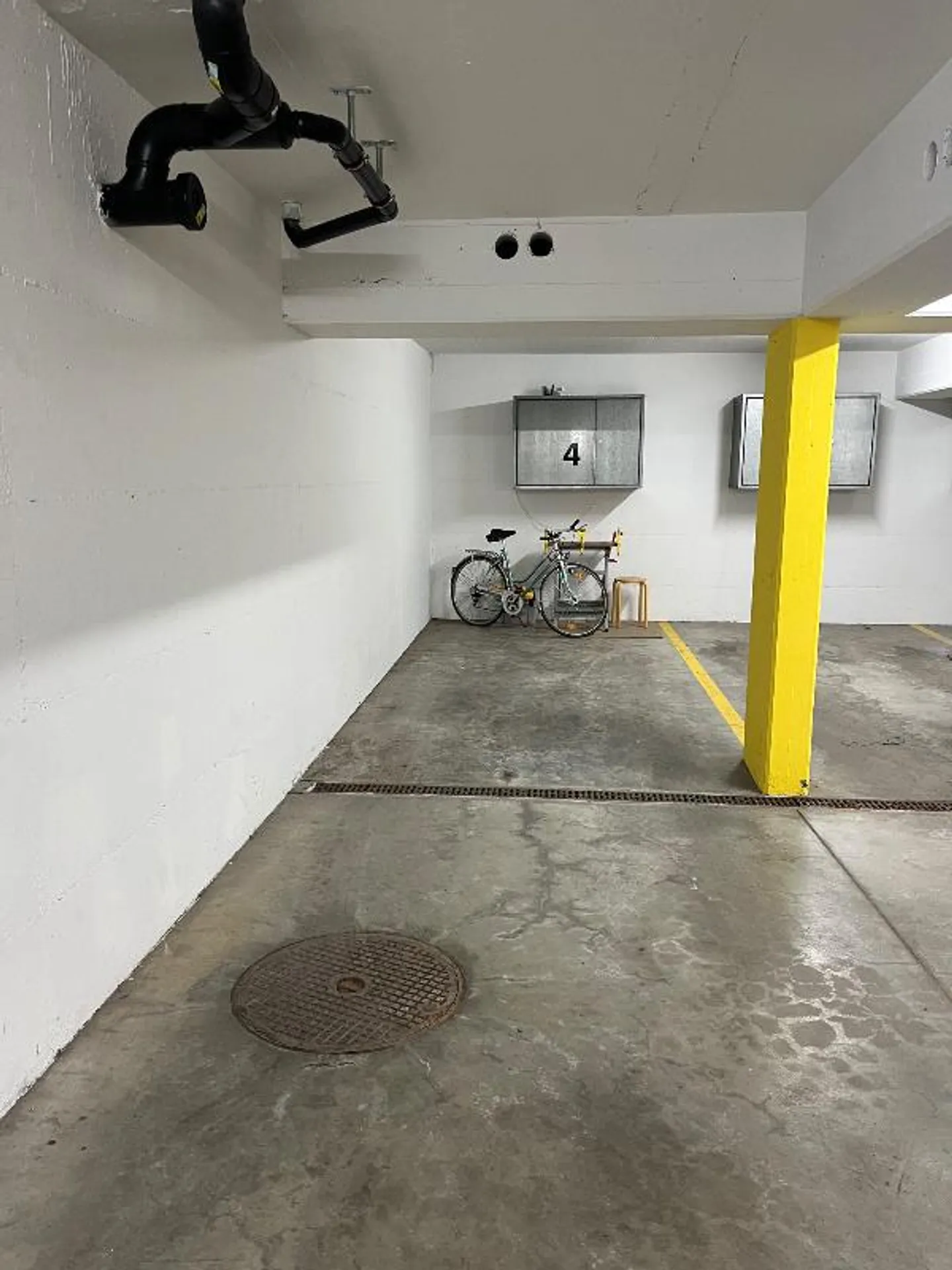 «Tiefgarage» - Foto 1 von 2