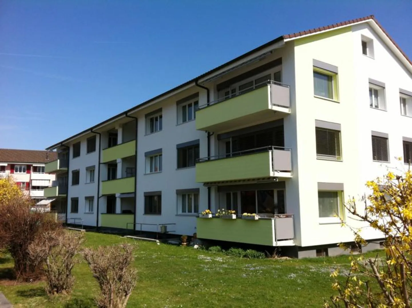 Appartamento 4 locali appena ristrutturato a Burgdorf - Foto 1 di 9