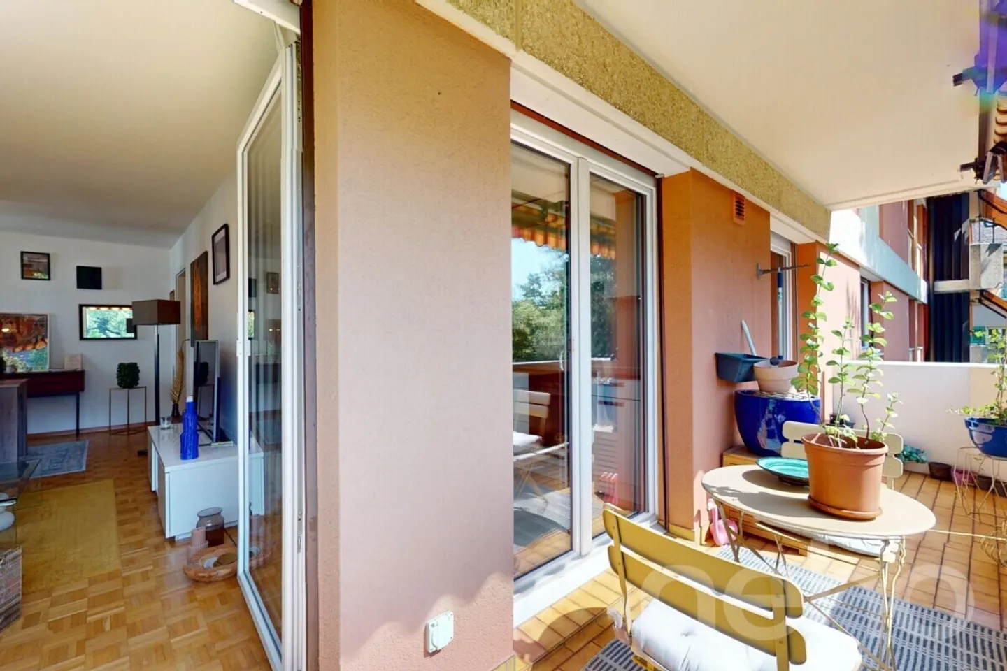 Renovated apartment with balcony, ideal location - Photo 8 of 9