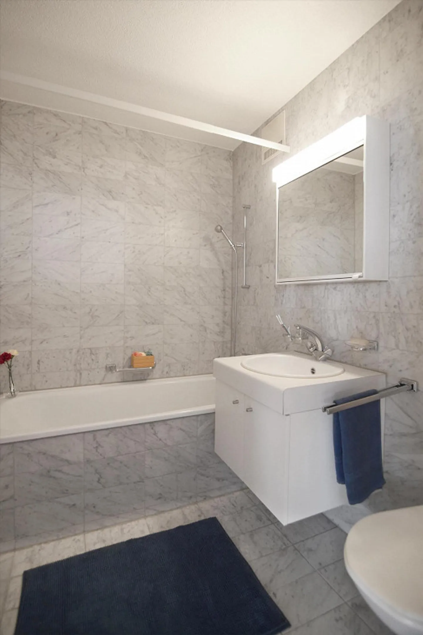 Appartement parfait en ville dans un emplacement calme - Louez sans dépôt ! - Photo 6 sur 8