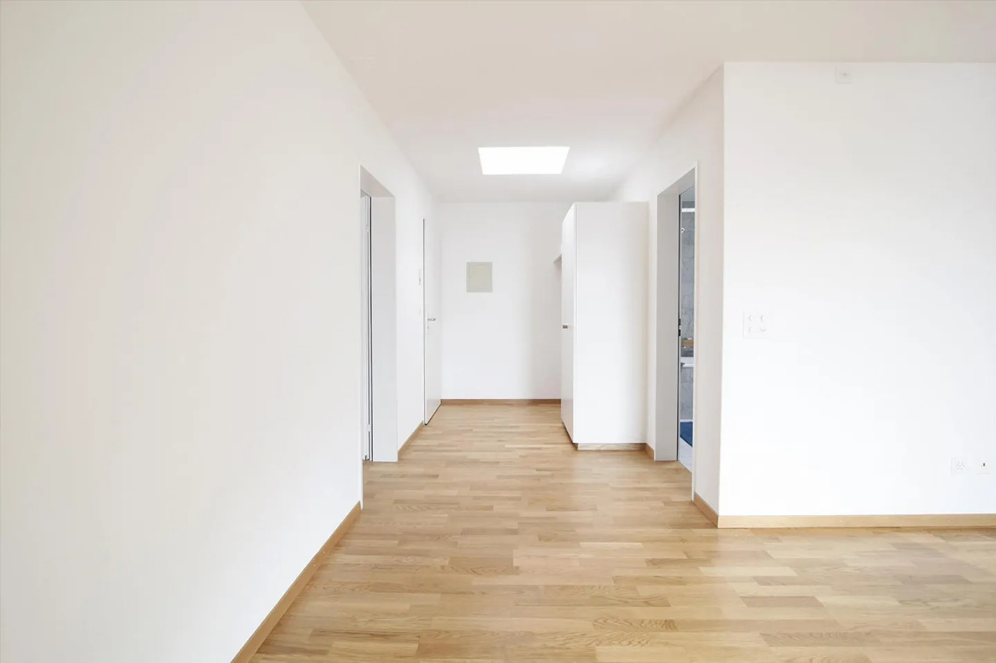 Appartement parfait en ville dans un emplacement calme - Louez sans dépôt ! - Photo 4 sur 8