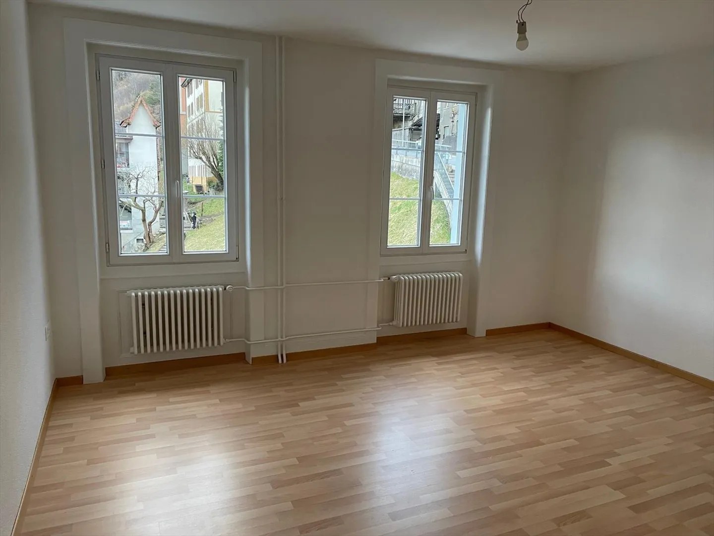 Charmant Appartement 2.5 pièces - Photo 2 sur 6