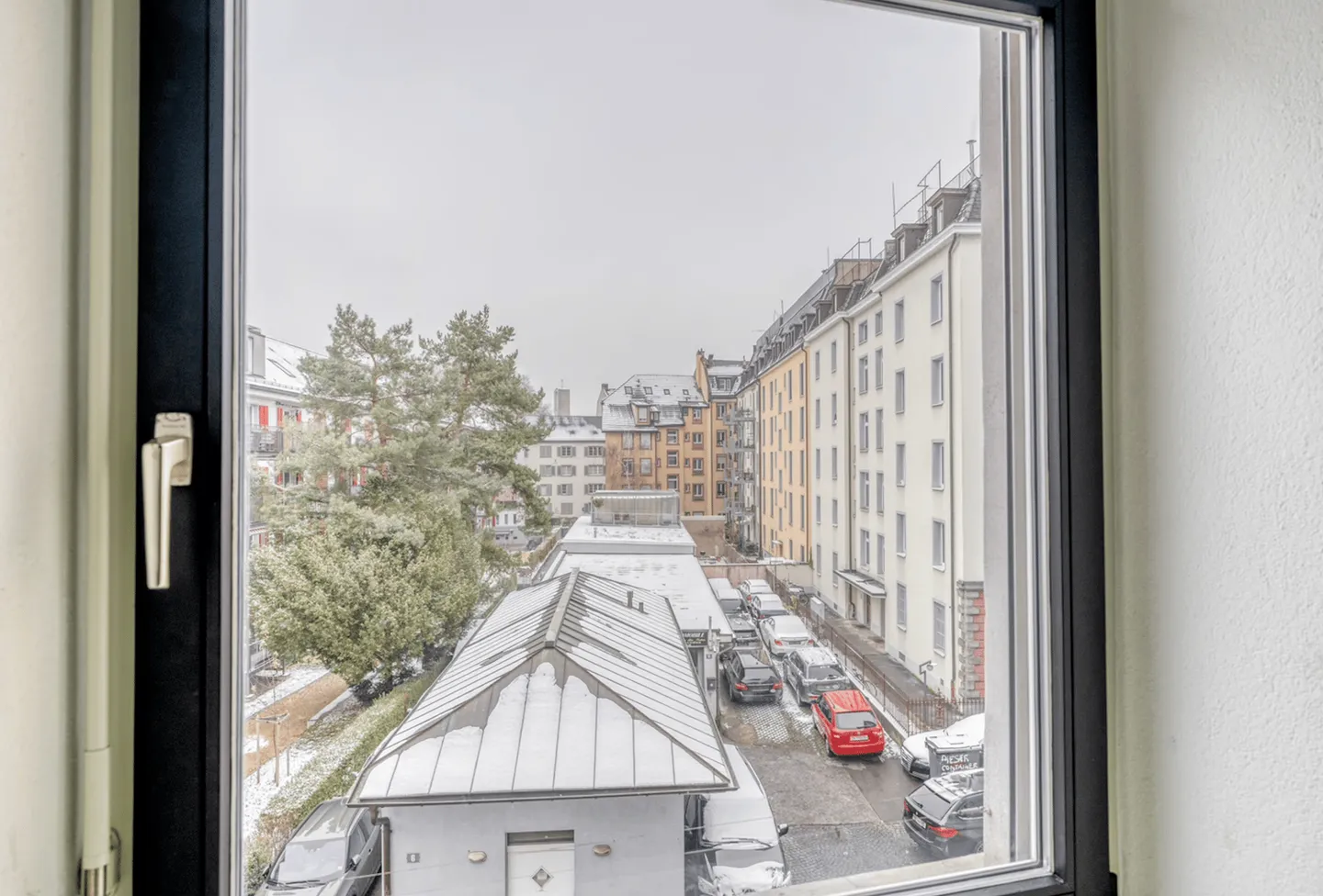 Sonderaktion! Charmantes 2.5-Zimmer-Duplex-Apartment in Zürichs lebhaftem Stadtteil 4 - Foto 14 von 14