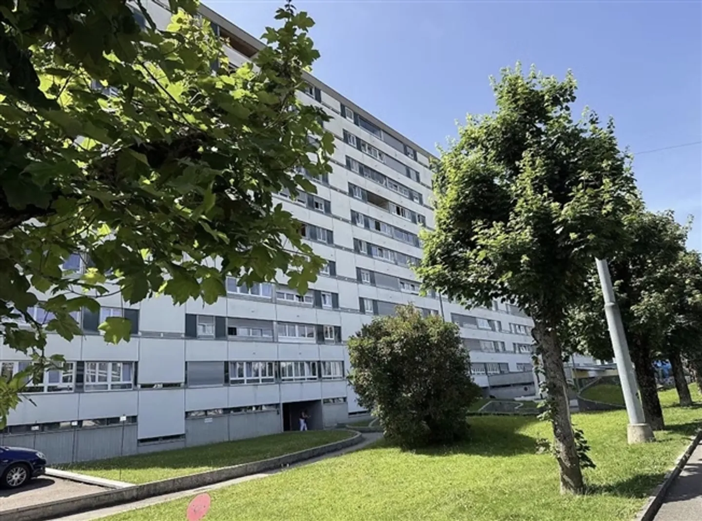 Appartement 3,5 pièces avec balcon - Photo 1 sur 7