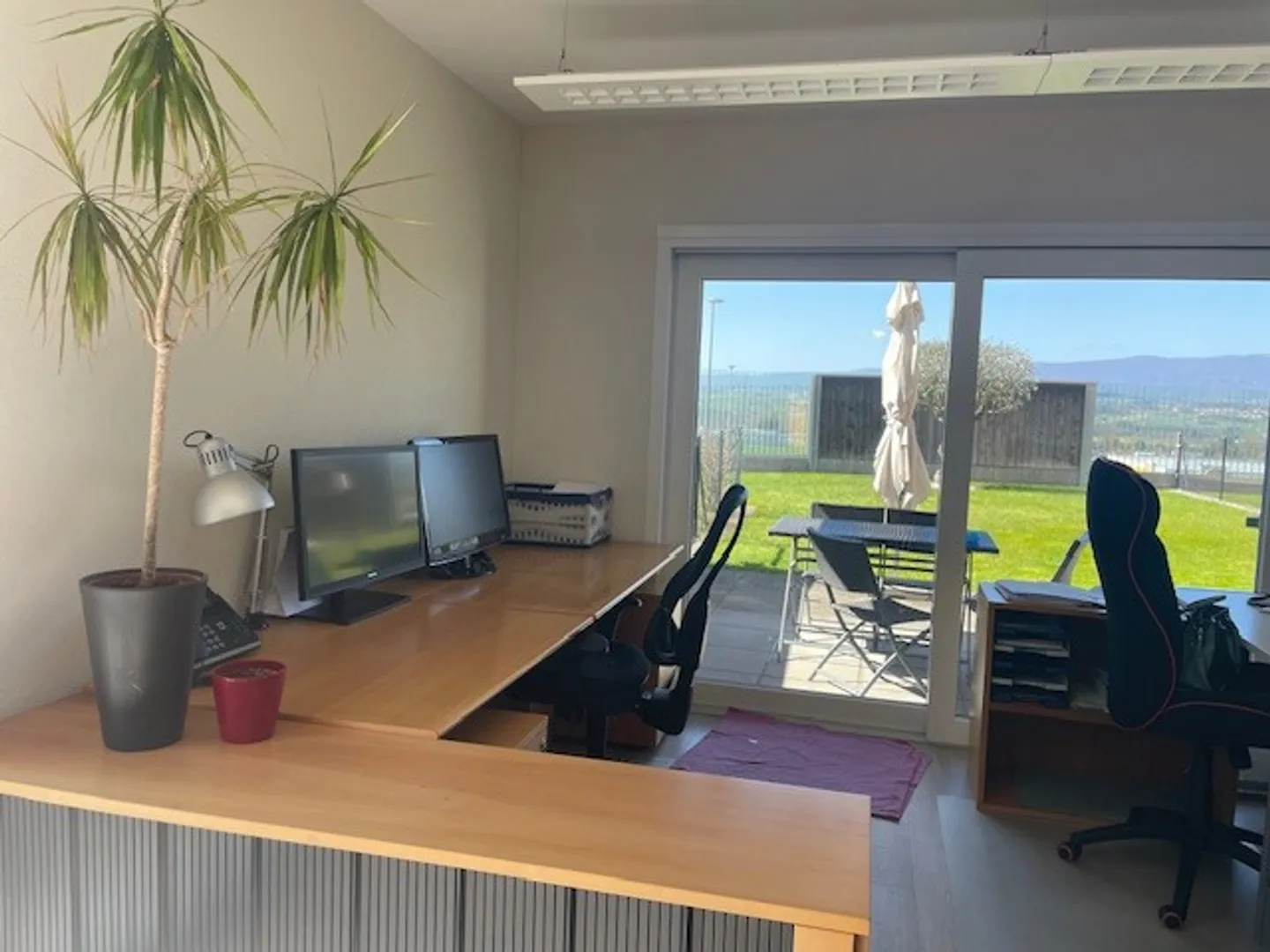 Bureau à louer - Photo 1 sur 9